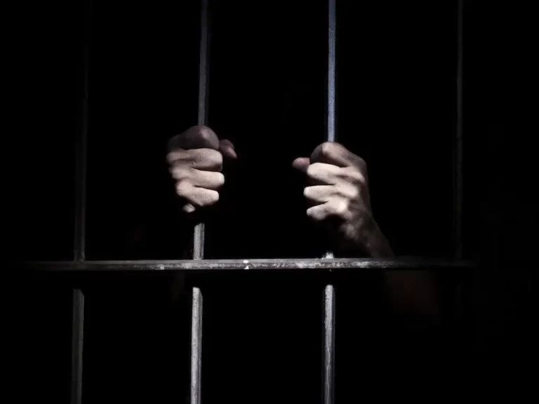 Saiba como denunciar um falso esteticista em 5 passos!