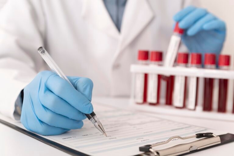 A importância dos exames laboratoriais na avaliação estética