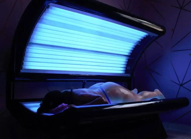 Bronzeamento artificial é proibido pela Anvisa? Saiba tudo!