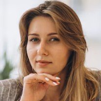 Marina, gerente da clínica